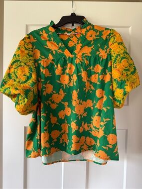 Medium Umgee Green & Orange Floral Puff Sleeve